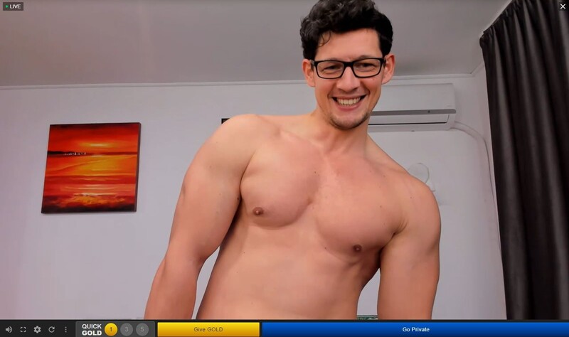 Streamen.com offers live chat with handsome men